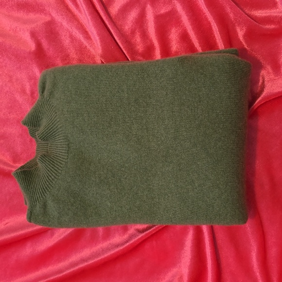 78).Nw/oT Solid Color Mock Neck Sweater, Versatile Long Sleeve Sweater Size S-M - Picture 3 of 4